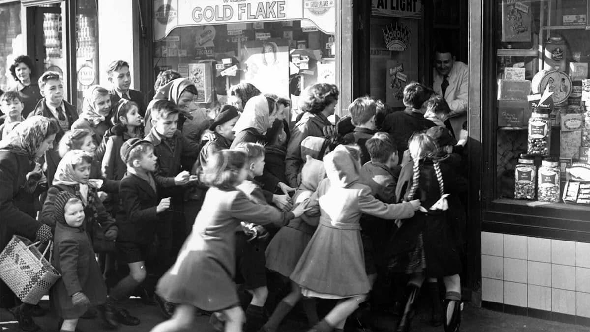 Kara Cuma İndirimleri Nedir, Black Friday Ne Zaman, Kara Cuma İsmi Nereden Geliyor?