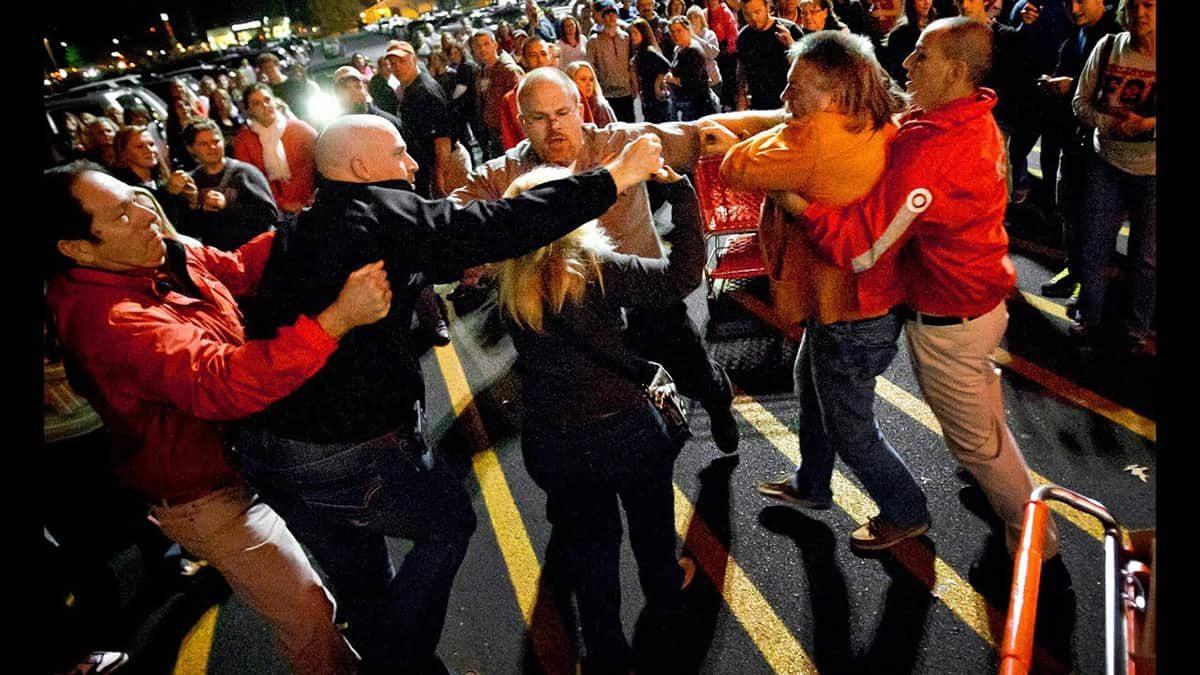 Kara Cuma İndirimleri Nedir, Black Friday Ne Zaman, Kara Cuma İsmi Nereden Geliyor?