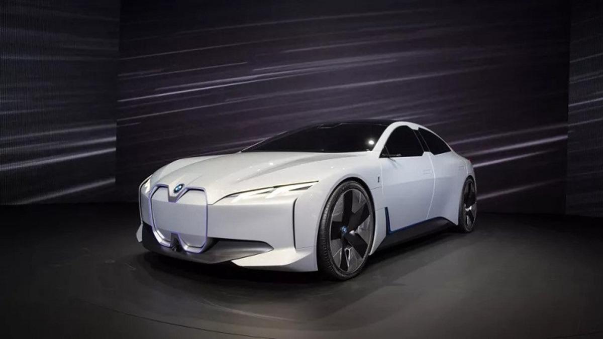 2021 BMW i4, Performansıyla Tesla Model 3’e Rakip Olacak