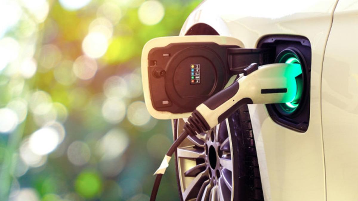 Elektrikli Araçlar Neden Giderek Daha Gürültülü Bir Hâle Geliyor?