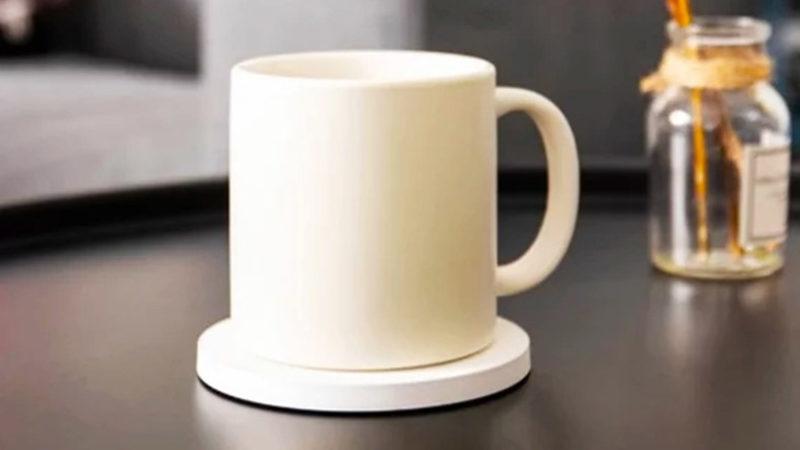 Xiaomi, Kablosuz Şarj İstasyonuyla Çalışan Isıtıcı Bardağını Tanıttı