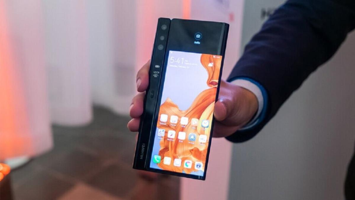Huawei Mate X2, İçe Doğru Katlanabilen Ekranla Gelecek