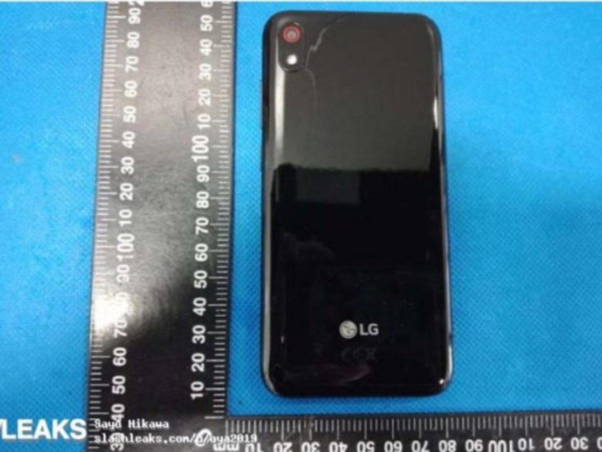 LG, Gizemli Bir Bütçe Dostu Telefonun İzinlerini Aldı