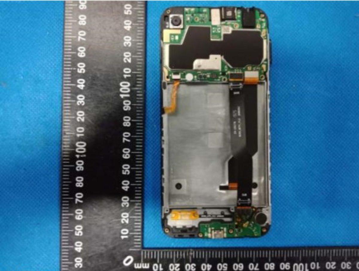 LG, Gizemli Bir Bütçe Dostu Telefonun İzinlerini Aldı