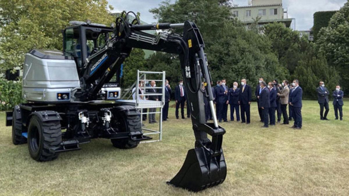 Tamamen Yerli Elektrikli İş Makinesi Görücüye Çıktı