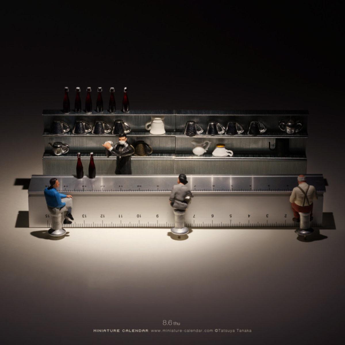 Bir Tasarımcı, Maske ve Tuvalet Kağıtlarıyla Nefes Kesen Minyatürler Oluşturdu