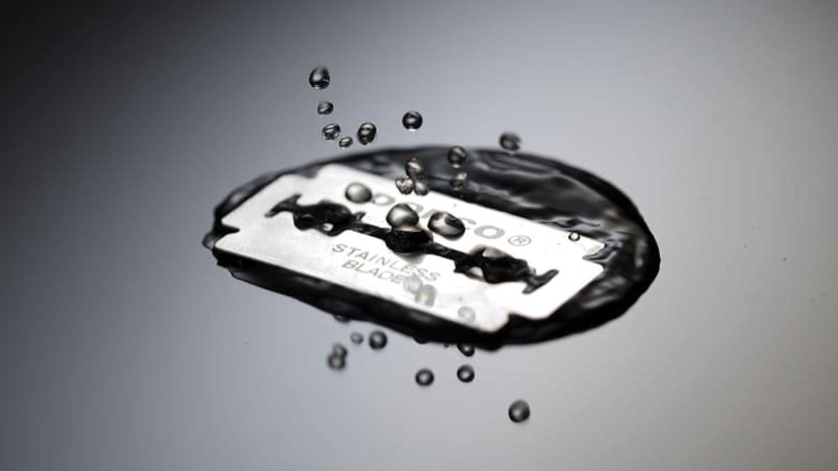 Jiletlerin Uzun Süre Keskin Kalmamasının Bilimsel Sebebi