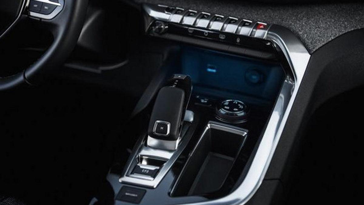 Ekonomik SUV Peugeot 5008 Fiyat Listesi ve Dikkat Çeken Özellikleri