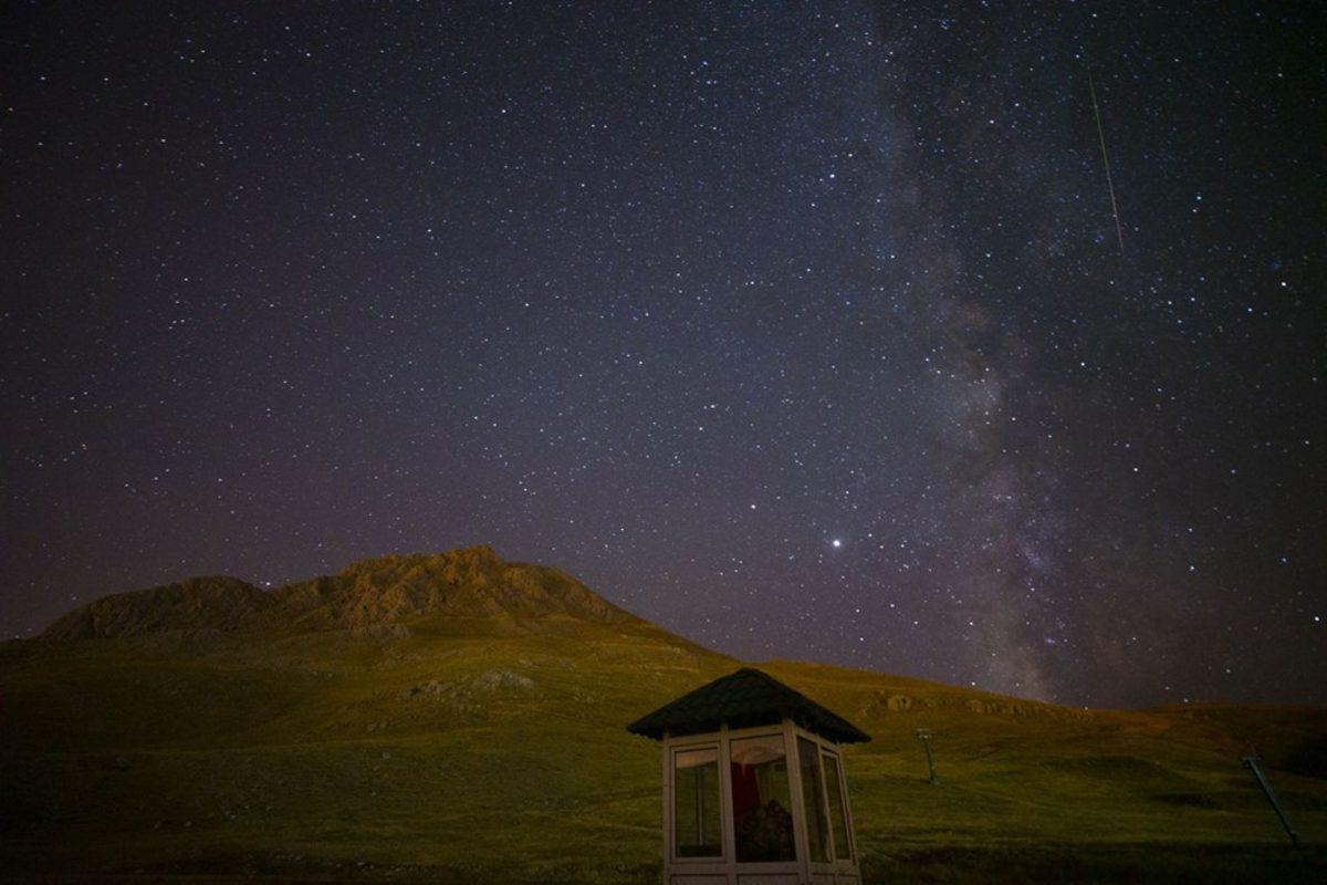 Perseid Meteor Yağmuru Ülkemizde de İzlendi: İşte Türkiye’de Çekilen Fotoğraflar