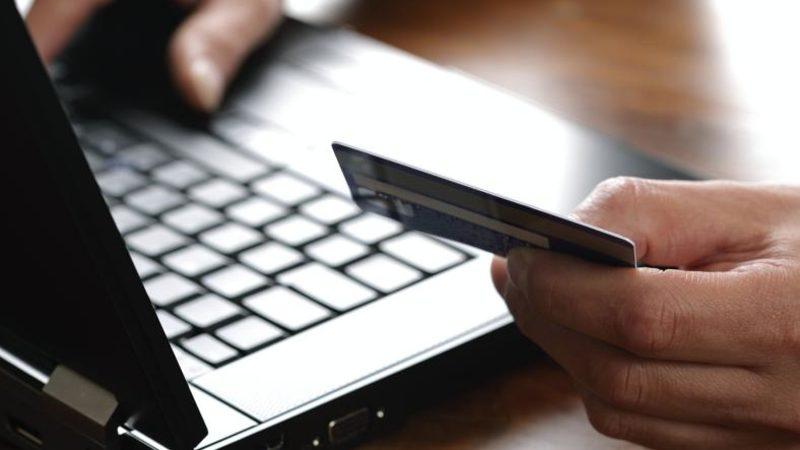 E-ticarette Fahiş Fiyat Artışlarının Önüne Geçecek Düzenleme Yürürlüğe Girdi