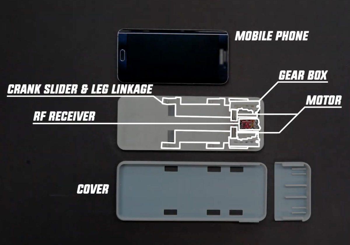 Telefonları Sürünerek Şarj Etmeye Götürüp Getiren İlginç Telefon Kılıfı (Video)