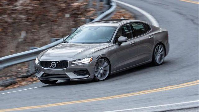 Volvo’ya Göre Instagram’daki Tüm ’Herkese Açık’ Fotoğraflar Lisanssız Paylaşılabilir