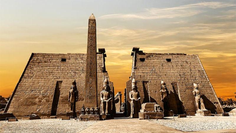 Bugün Kalıntılarından Tanıdığımız Tarihi Yapıların İlk Hallerini Gözler Önüne Seren 7 Gif