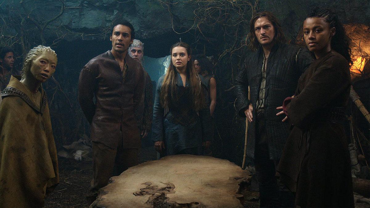 En Sevdiğiniz Yemeğin Dolapta Beklemiş Son Porsiyonu Tadında Bir Netflix Dizisi: Cursed [İnceleme]