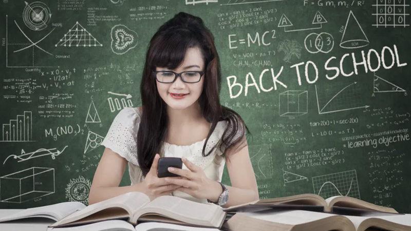 Araştırmalara Göre Sınavlardan Düşük Not Alınmasının Sebebi Akıllı Telefon ve İnternet