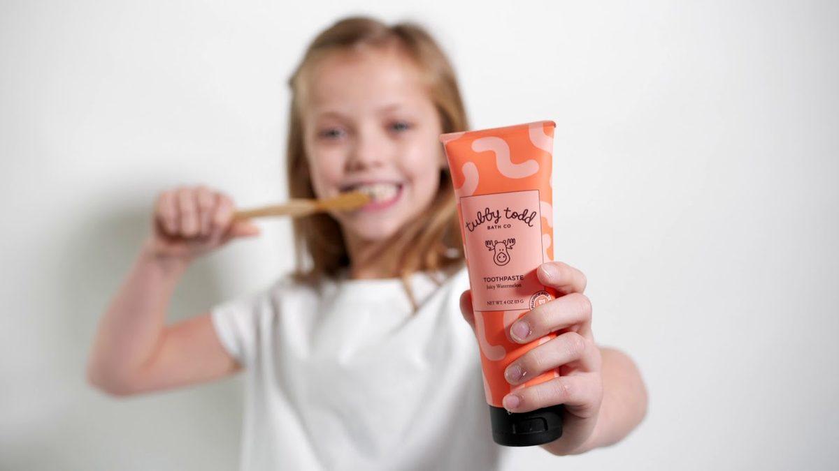 Dişleriniz İçin En İyi Diş Macunu Nasıl Seçilir?