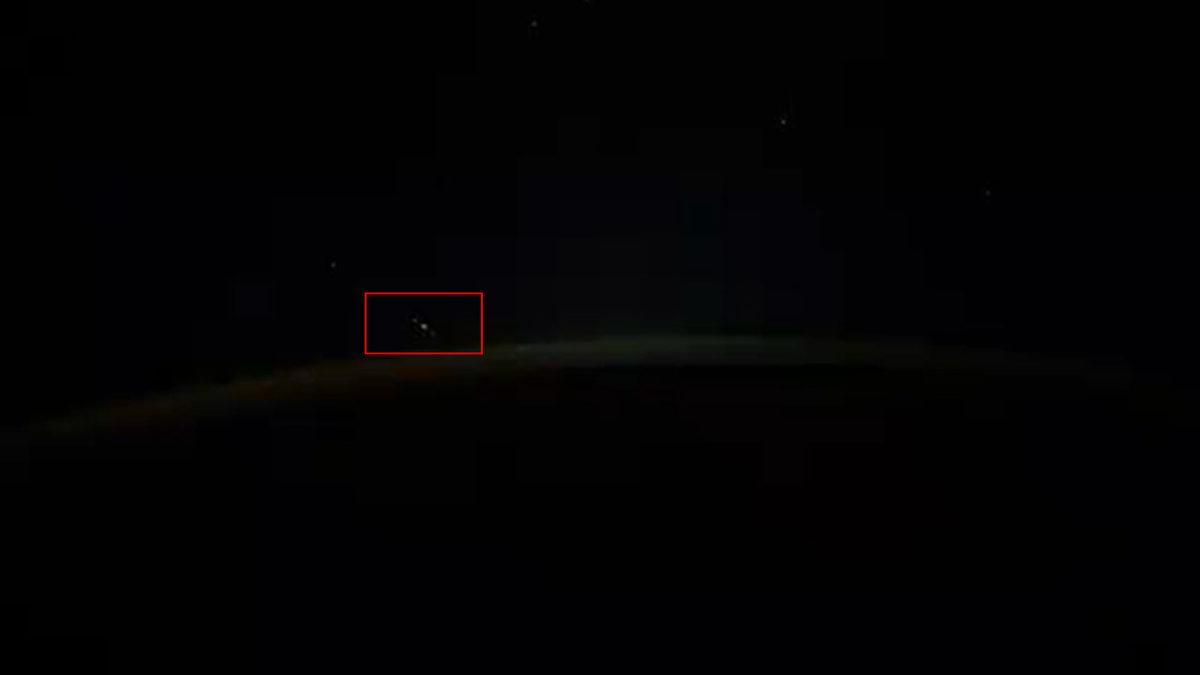 Rus Kozmonot, Ne Olduğu Bilinmeyen 5 Düzenli Objenin Görüldüğü Bir Video Paylaştı