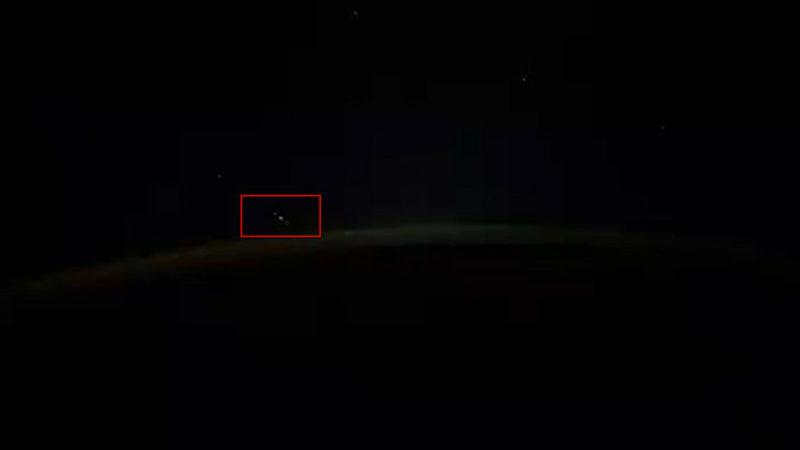 Rus Kozmonot, Ne Olduğu Bilinmeyen 5 Düzenli Objenin Görüldüğü Bir Video Paylaştı