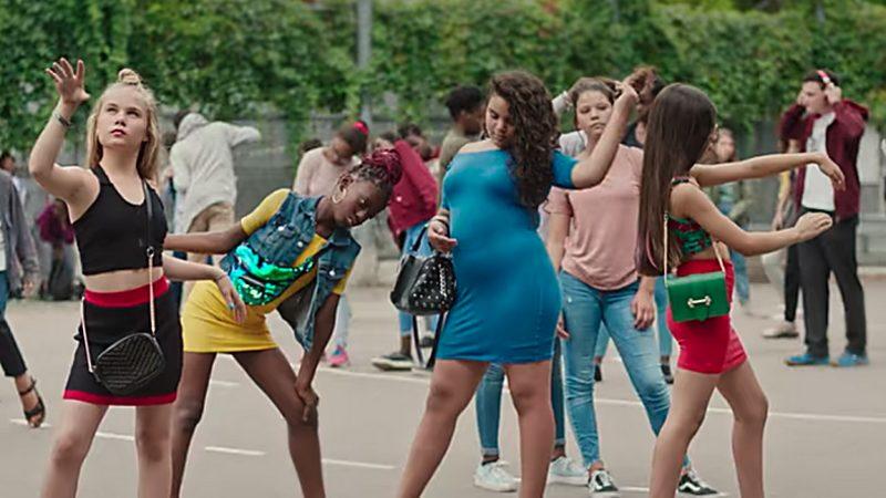 Netflix’in Yeni Filmi ’Minnoşlar’ İçin Sosyal Medyadan Ağır Pedofili Eleştirisi