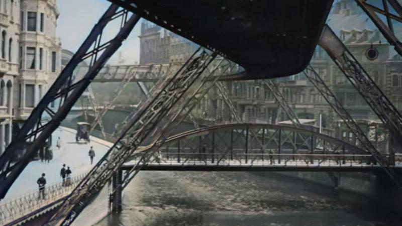 1902 Yılında Almanya’daki ’Uçan Tren’den Çekilen Görüntüler Renklendirildi (Video)