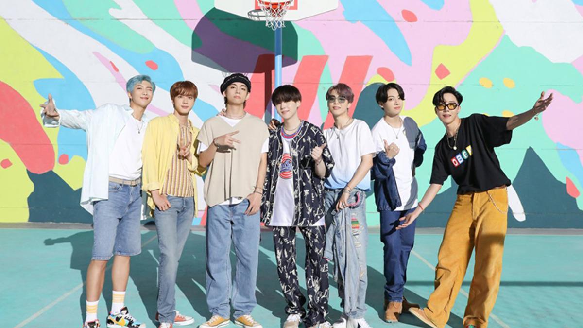 BTS, Yeni Müzik Videosu Dynamite ile YouTube Rekorlarını Altüst Etti