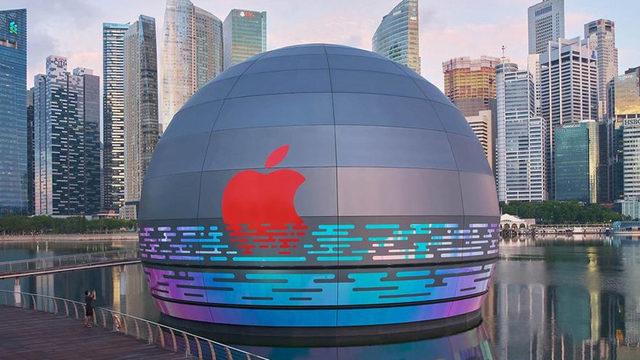 Apple, Tamamen Su Üzerinde Duran İlk Mağazasını Singapur’da Açıyor