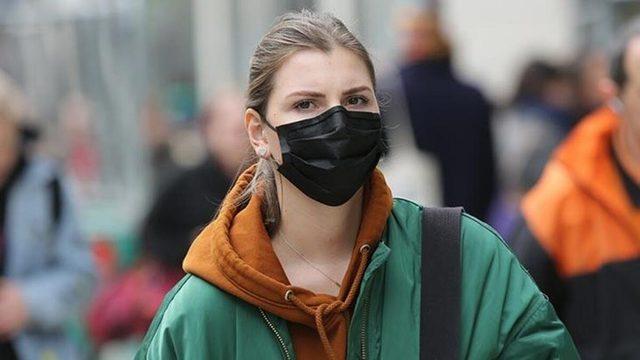 Türk Profesörden ‘Maske’ Tavsiyesi: Üflediğinizde Şişmiyorsa İşe Yaramıyor Demektir