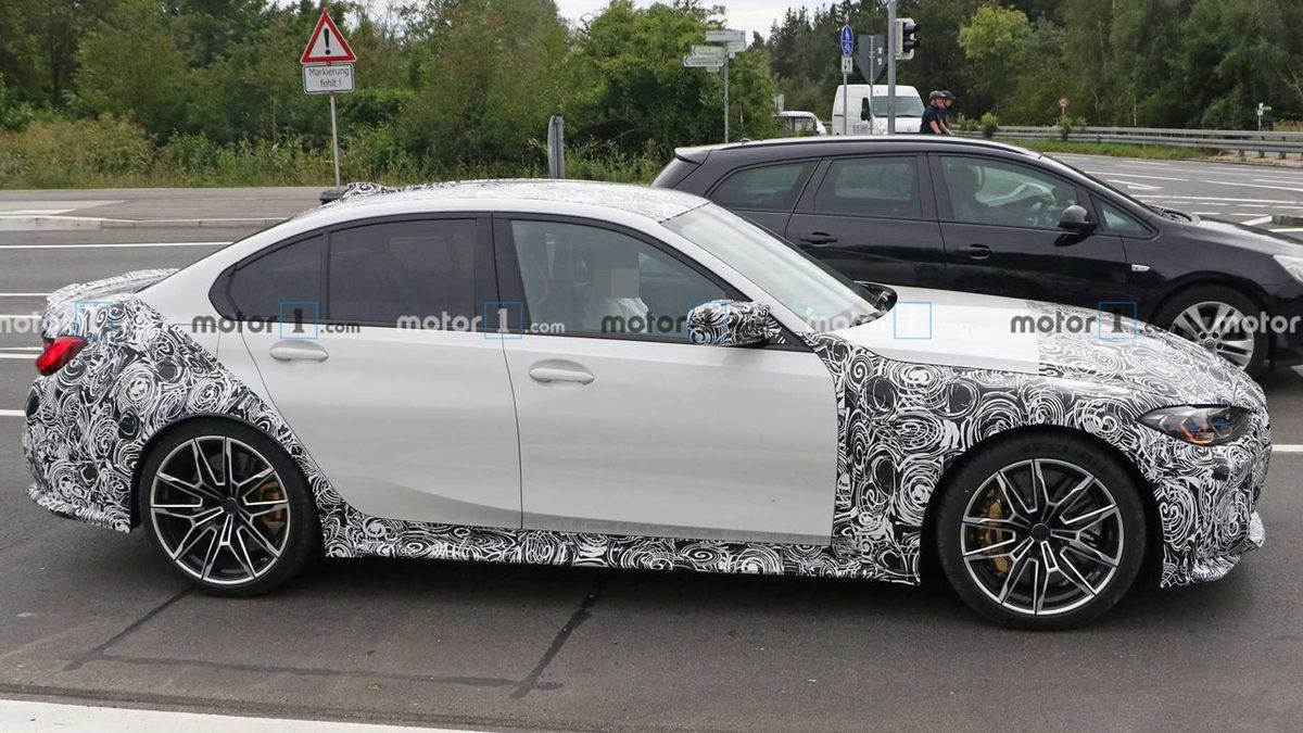 Önümüzdeki Haftalarda Tanıtılacak BMW M3, Kamuflajlı Bir Şekilde Görüntülendi