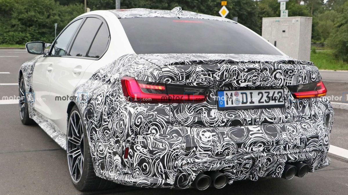 Önümüzdeki Haftalarda Tanıtılacak BMW M3, Kamuflajlı Bir Şekilde Görüntülendi