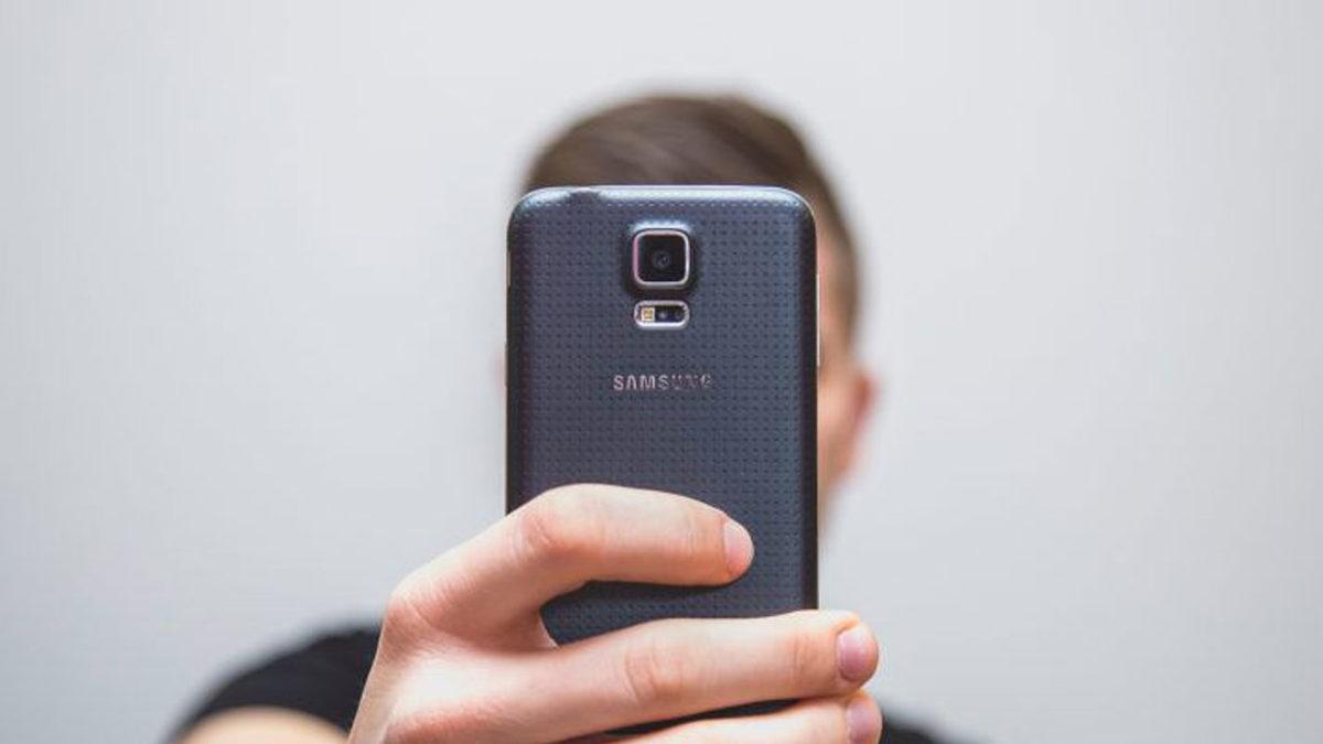 Google, Android 11’le Birlikte Üçüncü Parti Kamera Uygulamalarını Kısıtlayacak