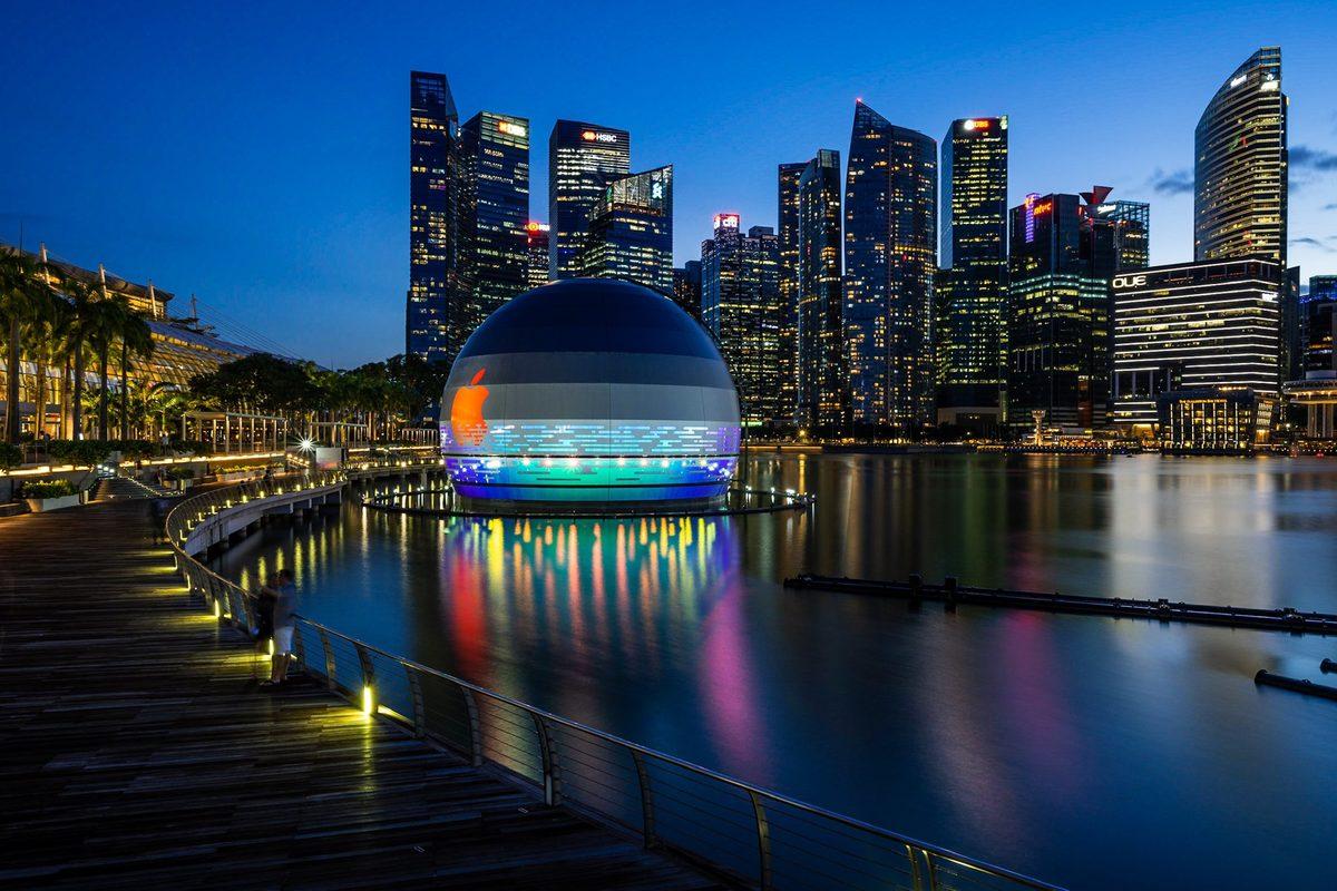 Apple, Suda Yüzen İlk Mağazasını Singapur’da Açıyor