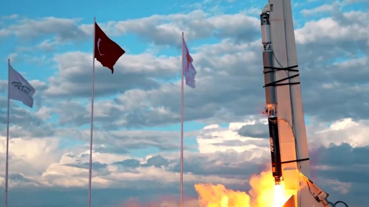 Cumhurbaşkanı, Milli Roket Motorunun Uzay Denemelerine Başlanacağını Açıkladı