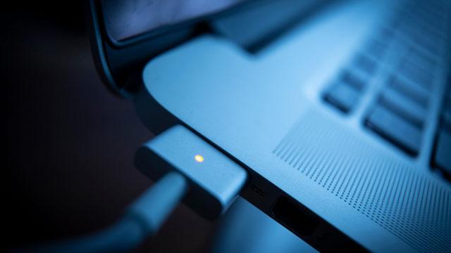 Apple, Yanlışlıkla Kötü Amaçlı Bir Yazılımın Mac’lerde Çalışmasına Onay Verdi