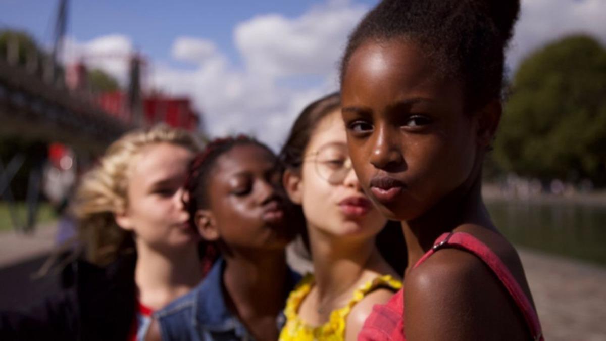 RTÜK, Netflix’in Tepki Çeken ’Minnoşlar’ Filmi İçin Raporunu Hazırladı: İşte İlk Bilgiler