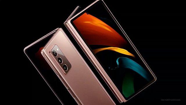 Samsung, Galaxy Z Fold2’nin Farklı Özelliklerine Odaklanan 5 Ayrı Tanıtım Videosu Yayınladı