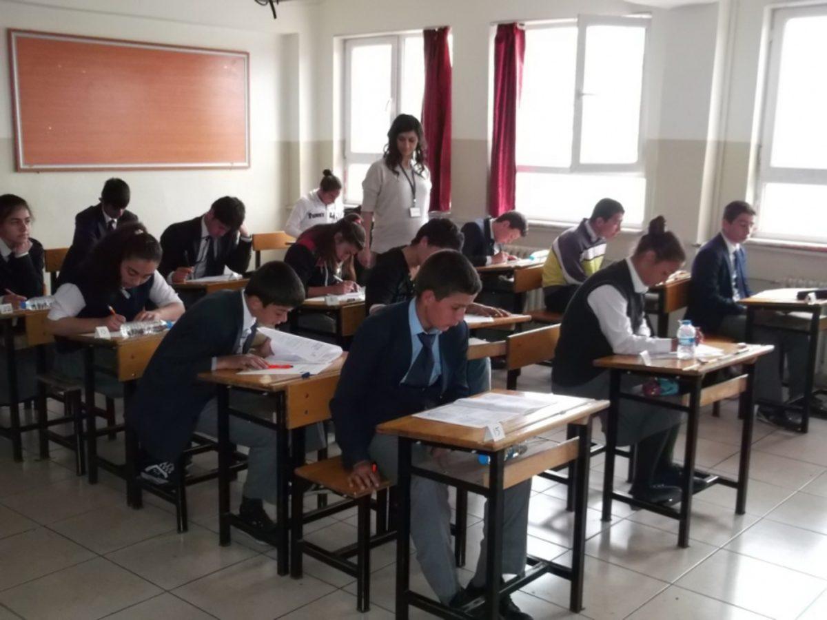 Liselerde Yeni Dönem Başlıyor: İşte Öğrencilerin Bilmesi Gereken Değişiklikler