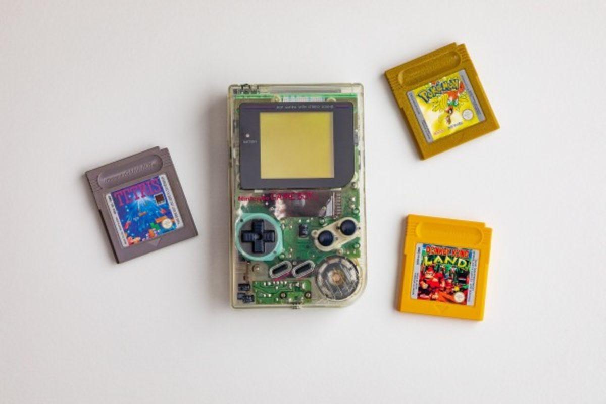 Bataryası Olmadan Sonsuz Oyun Süresi Sunan Game Boy: ENGAGE