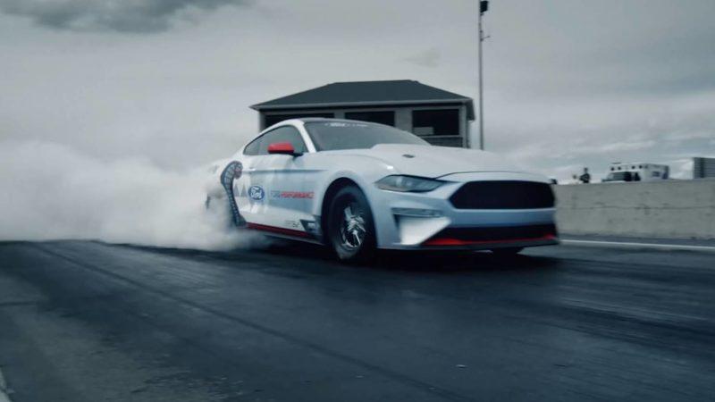 Ford Mustang Cobra Jet 1400, 8,2 Saniyede 270 km/s Hıza Ulaştı (Video)