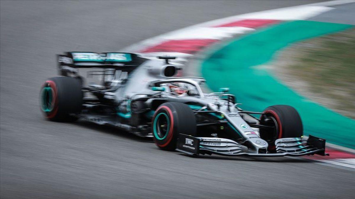 İtalya Grand Prix’in Sıralama Turlarında Pole Pozisyonu Hamilton’un Oldu