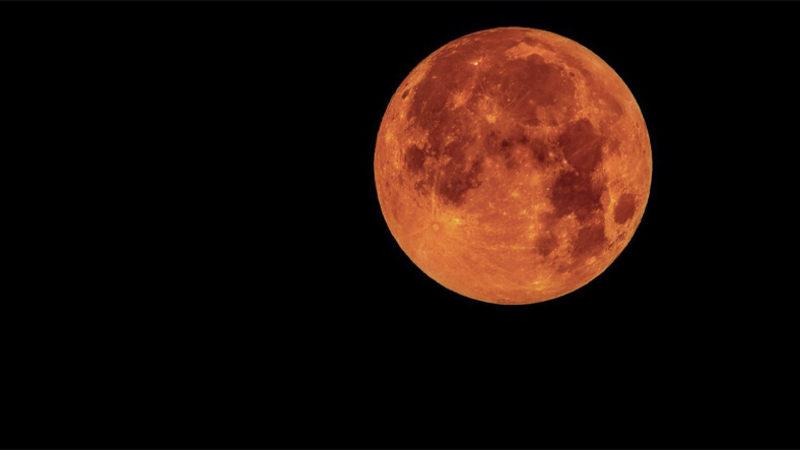 Yapılan Yeni Bir Araştırmaya Göre Ay Paslanıyor