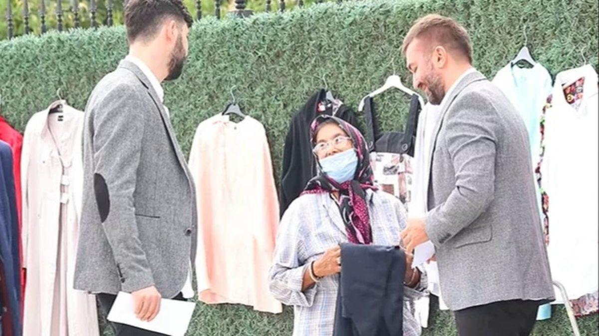 Yaşlı Bir Kadını Önce Ağlatıp Sonra Sevindiren Türk YouTuber’lara Tepki [Video]