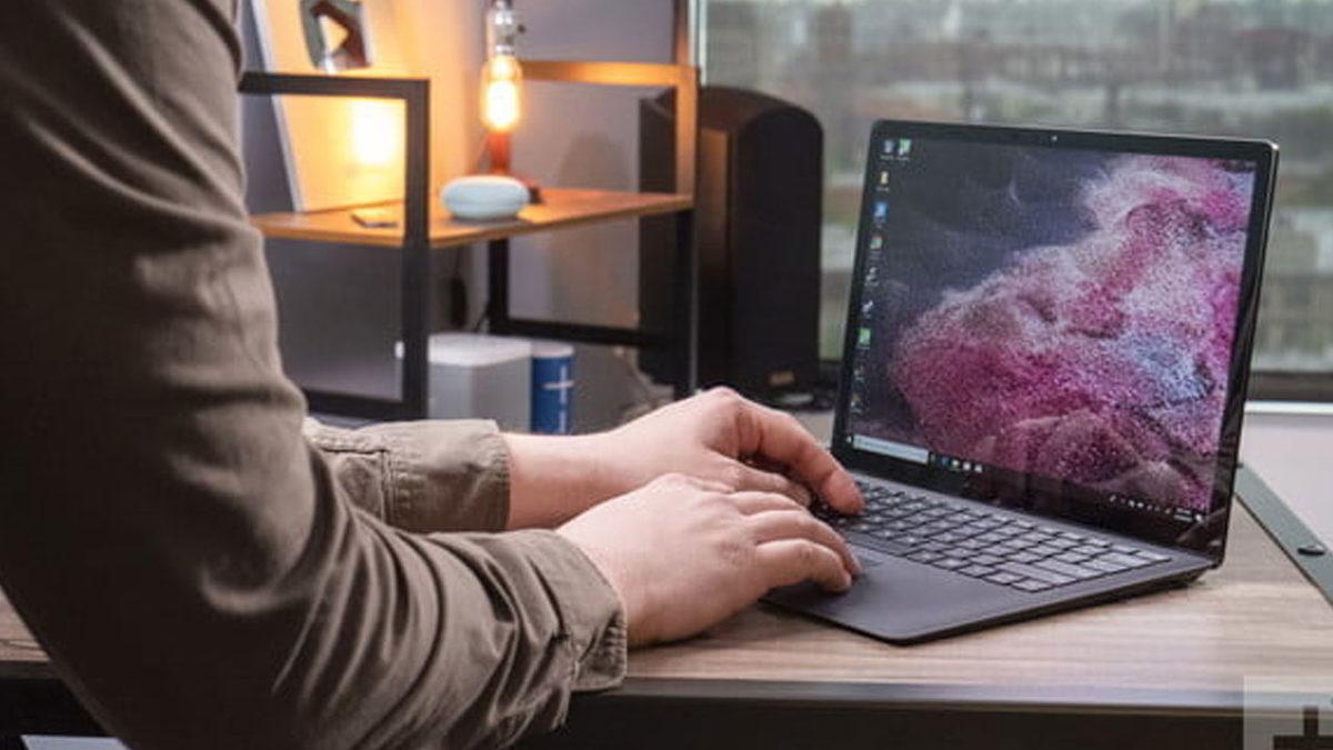 Microsoft’un 12,5 İnçlik Surface Dizüstü Bilgisayar Çıkaracağı İddia Edildi