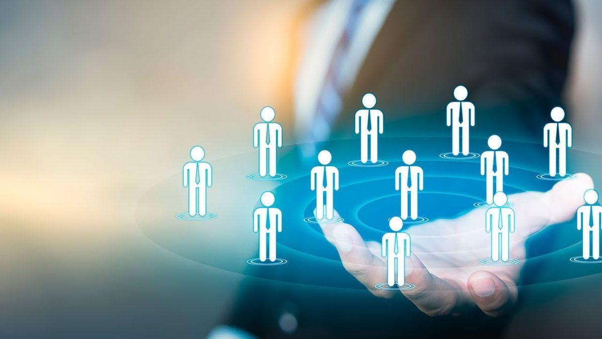 Sosyal Medya Uzmanlığı Yapmak İçin Sahip Olmanız Gereken 7 Özellik