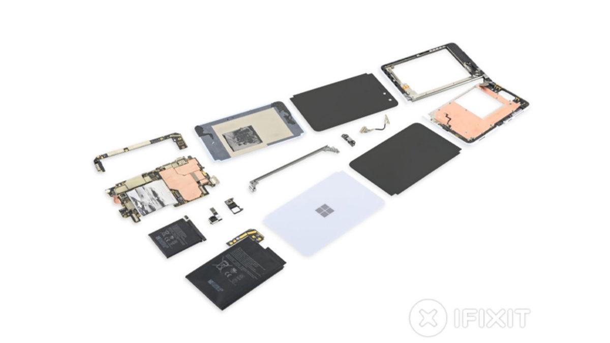 Microsoft’un Katlanabilir Telefonu Surface Duo, Parçalara Ayrıldı