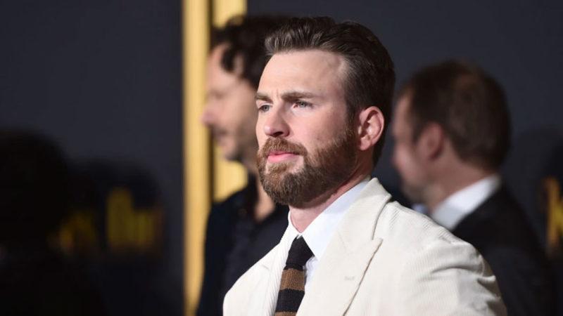 Chris Evans, Yanlışlıkla Çıplak Fotoğrafını Paylaştı: İnternet Çılgına Döndü