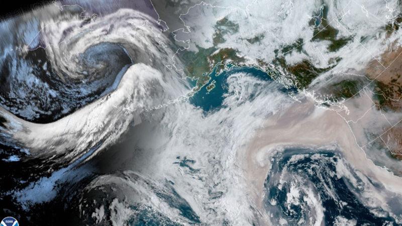 ABD’de Gerçekleşen Yangınlardan Çıkan Korkunç Duman Uzaydan Gözlemlendi