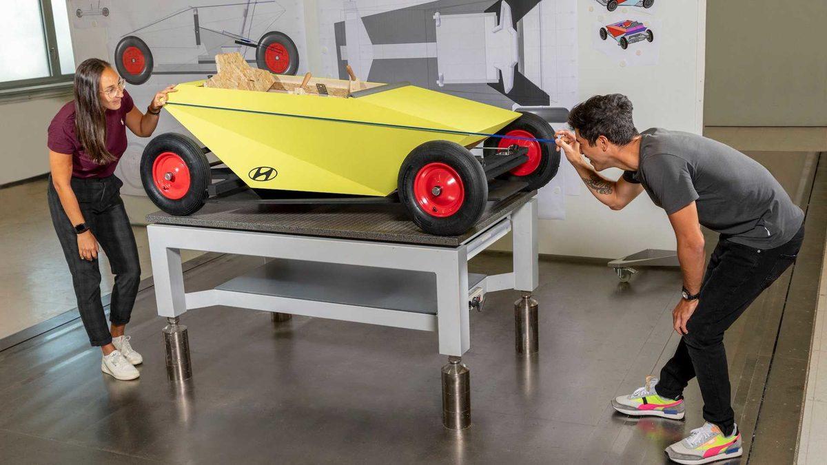 Hyundai, Hafta Sonu Evde İnşa Edebileceğiniz Yeni ’Soapbox’ Modelini Gösterdi