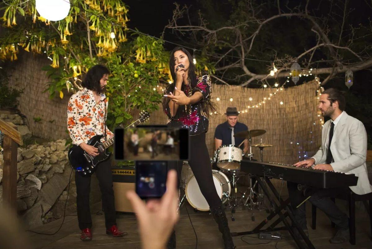 Keşke Iron Man de Görseydi: Döner Ekranlı Telefon LG Wing Tanıtıldı