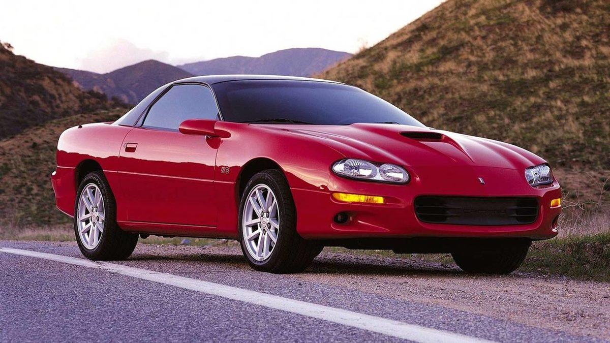 Milyonları Kendine Aşık Eden Chevrolet Camaro’nun Dünden Bugüne Değişimi