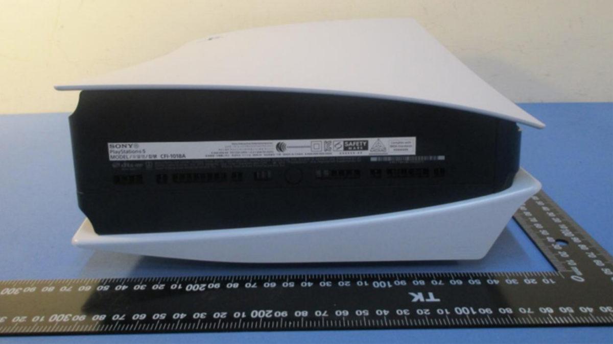 PlayStation 5’in Boyutlarını Gösteren Fotoğraflar Ortaya Çıktı